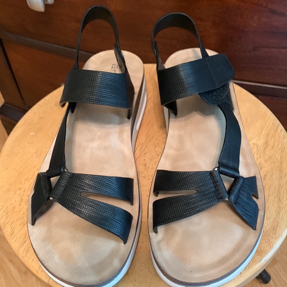 annie Comfort Shoes Nwt Black Wedge Sandals Poshmark